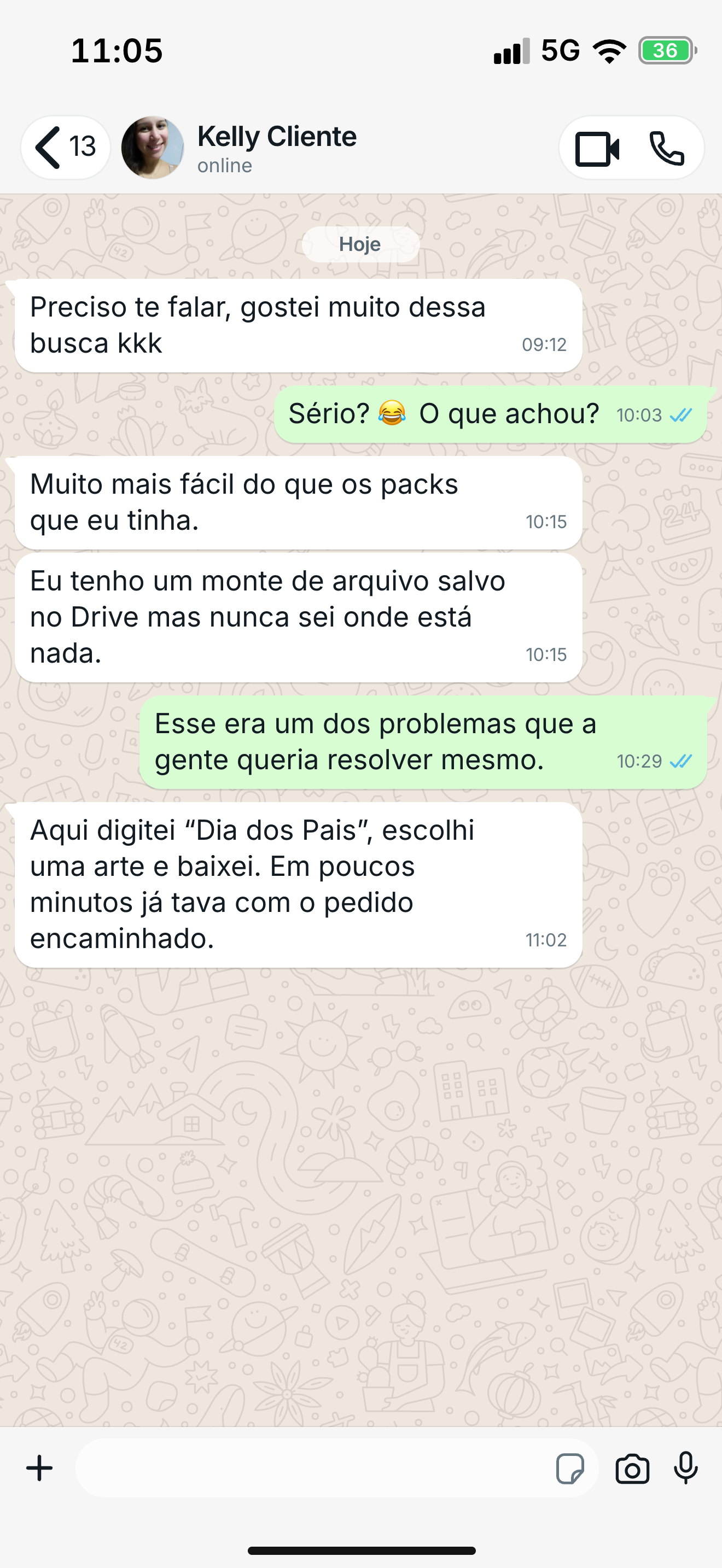Depoimento de Kelly no WhatsApp: pesquisou Dia dos Pais, escolheu a arte e encaminhou o pedido em poucos minutos.
